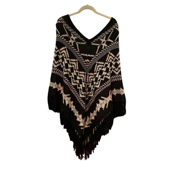 Skies are Blue Women's Acrylic Fringe Knit Pullover Poncho Sweater Size L Multi - Picture 2 of 7